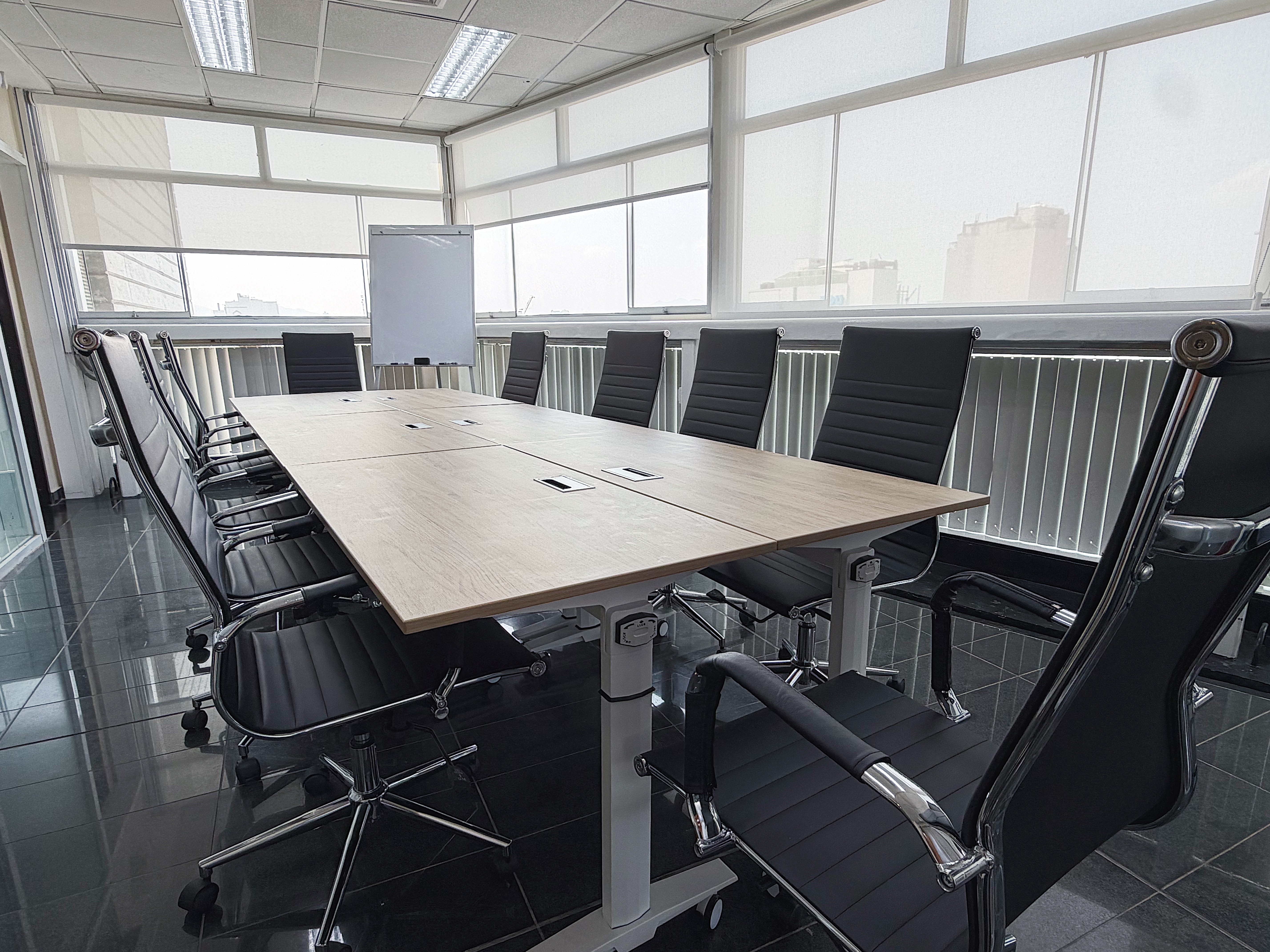 Orion – Meeting Room